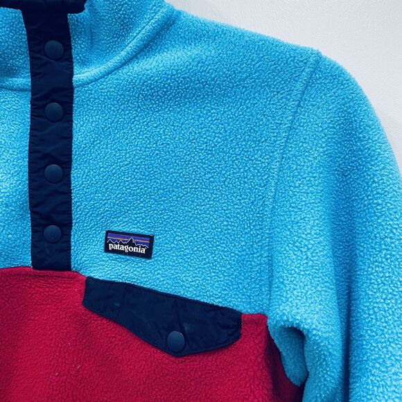 Patagonia Girl’s 10 M Synchilla Pullover T-Snap Fleece Blue Red Outdoor Hike Ski - Picture 6 of 16